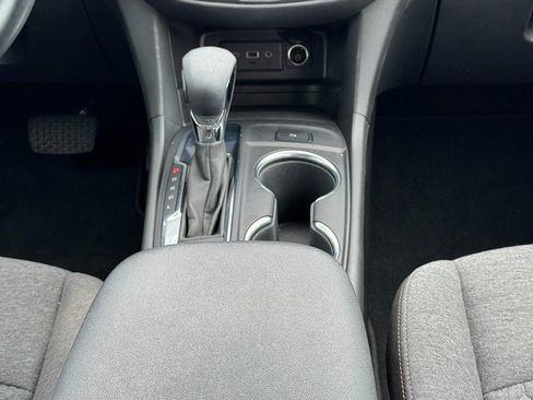 Used 2023 Chevrolet Equinox LT FWD image 14