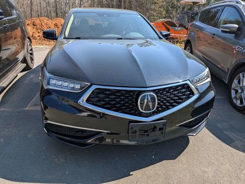 Used 2020 Acura TLX image 2