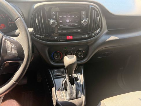 Used 2018 RAM ProMaster City Tradesman SLT FWD image 27