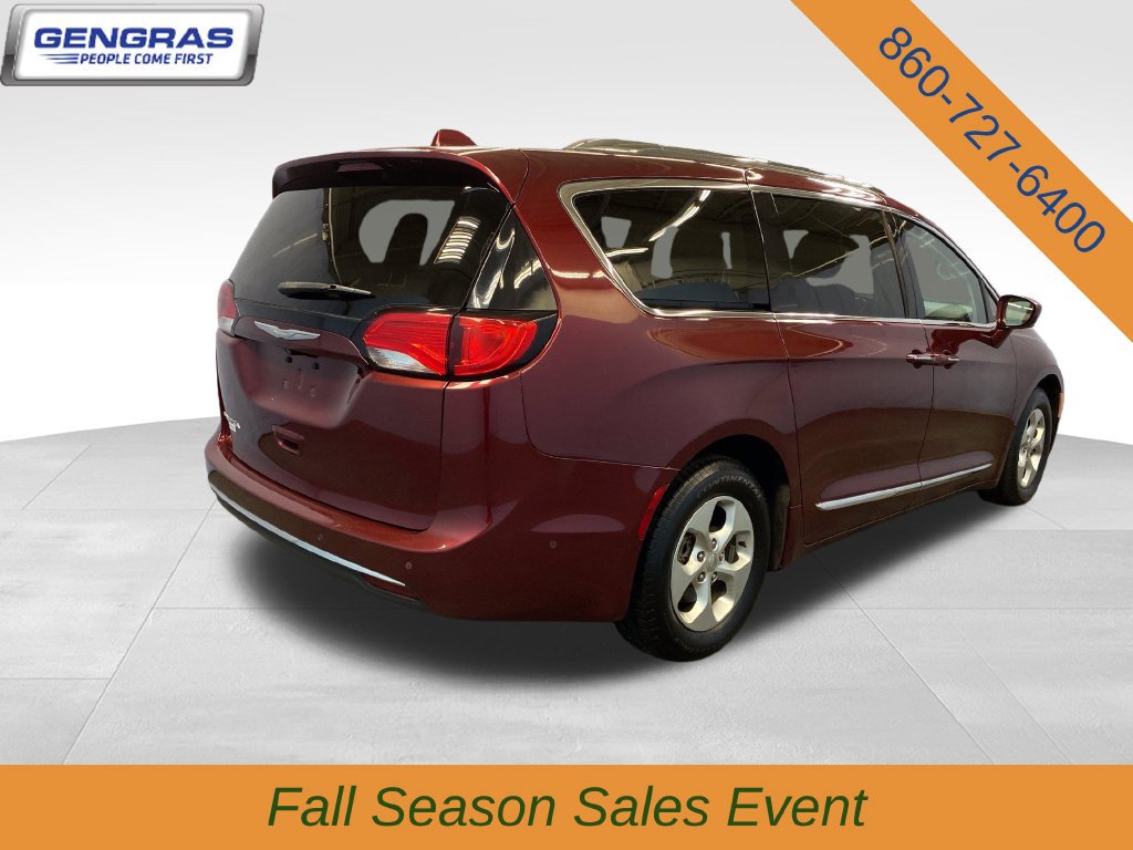 Certified 2017 Chrysler Pacifica Touring-L Plus w/ Advanced Safetytec Group FWD image 7