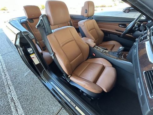 Used 2009 BMW 328i Convertible w/ Premium Pkg image 36