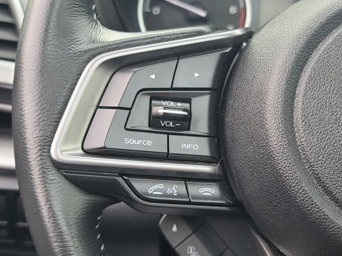 Used 2020 Subaru Forester Premium image 29