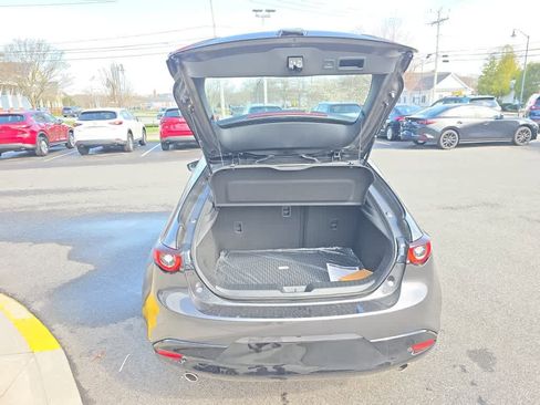 New 2026 MAZDA MAZDA3 2.5 S Hatchback w/ Premium Pkg FWD image 31