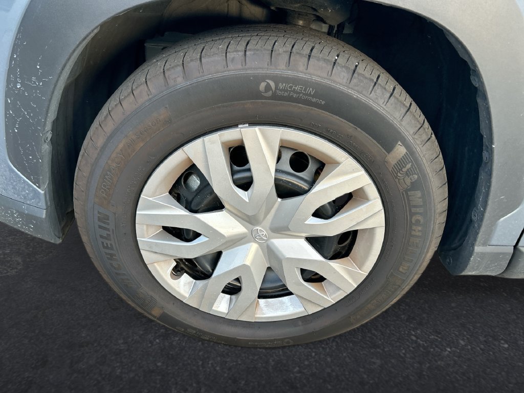 Used 2026 Toyota Corolla Cross L FWD image 10