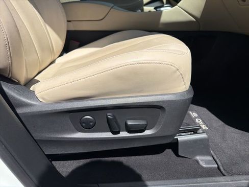 Used 2023 INFINITI QX60 Luxe w/ Cargo Package AWD/4WD image 24