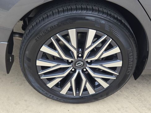 New 2026 Nissan Altima 2.5 SV FWD image 21