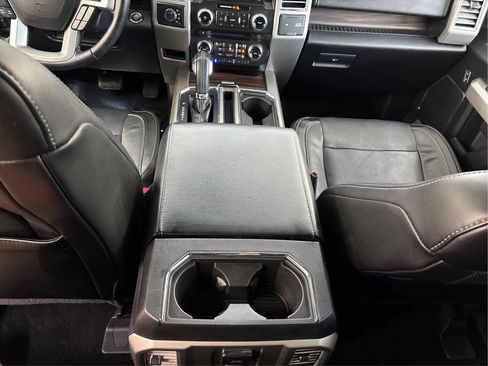 Used 2016 Ford F150 Lariat w/ Equipment Group 502A Luxury AWD/4WD image 20