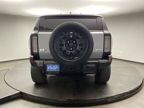 Used 2024 GMC Hummer EV 2X AWD/4WD image 6