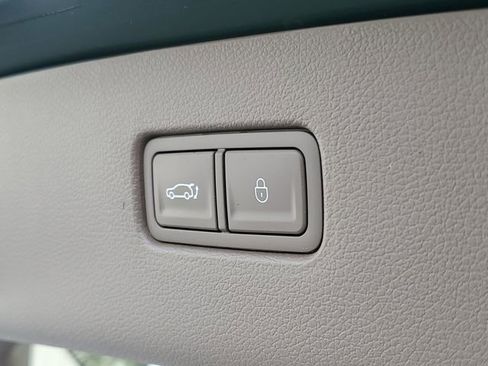 Used 2023 Genesis GV80 2.5T w/ Prestige Package AWD/4WD image 31