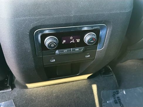 Used 2021 Chevrolet Tahoe LT RWD image 20