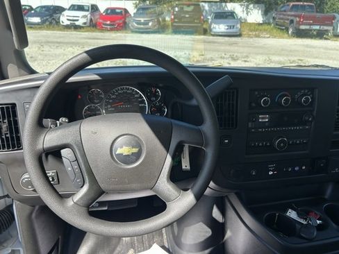 New 2025 Chevrolet Express 3500 w/ Power Convenience Package image 8