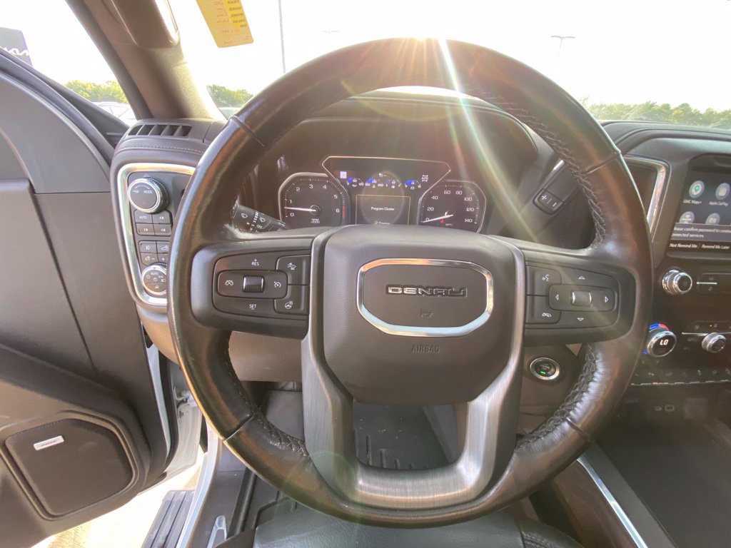Used 2021 GMC Sierra 1500 Denali w/ Denali Premium Package AWD/4WD image 13