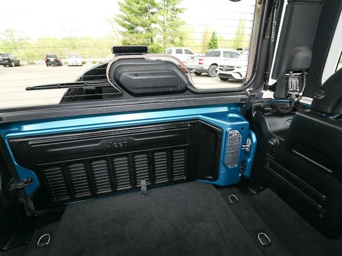 Used 2020 Jeep Wrangler Unlimited Sport S image 23