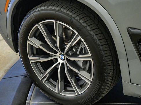 Used 2026 BMW X5 sDrive40i w/ M Sport Package RWD image 10