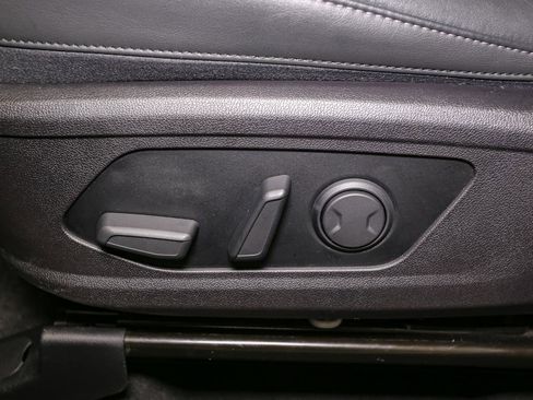 Used 2022 Kia Sorento S w/ Panoramic Sunroof Package AWD/4WD image 47