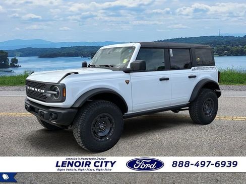 New 2025 Ford Bronco Badlands w/ Sasquatch Package AWD/4WD image 3
