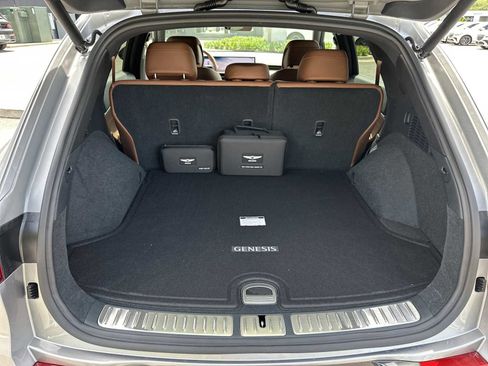New 2026 Genesis GV70 2.5T Advanced w/ G1 Accessory Package image 23