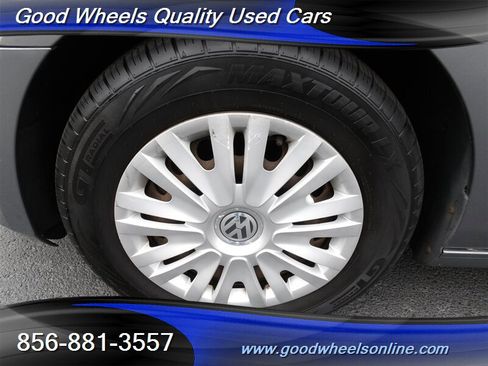 Used 2012 Volkswagen Golf 2-Door image 11