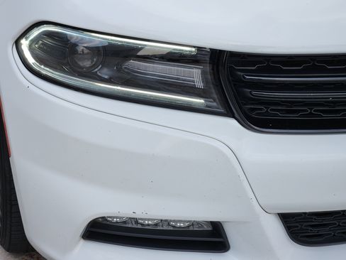 Used 2016 Dodge Charger SXT w/ Plus Group RWD image 9