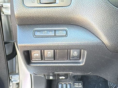 Used 2017 Nissan Altima 2.5 SL image 9