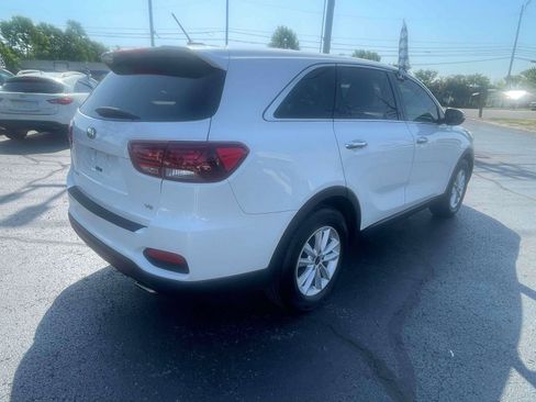 Used 2020 Kia Sorento FWD V6 image 8