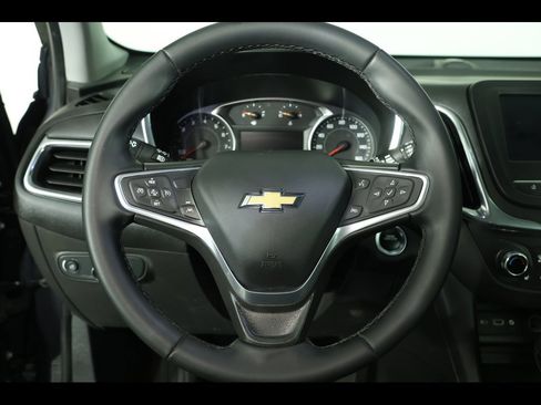 Used 2023 Chevrolet Equinox LT image 21