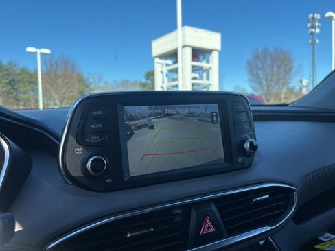 Used 2020 Hyundai Santa Fe SEL w/ Convenience Package image 22