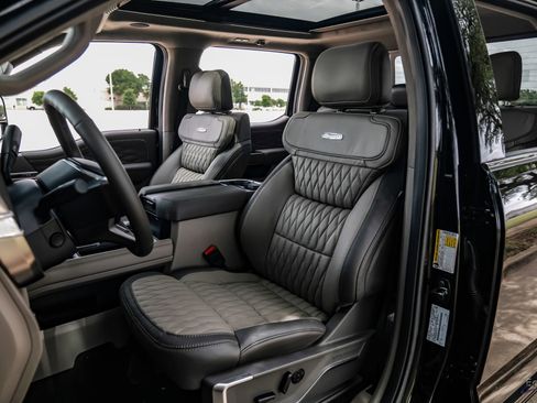 Used 2026 Ford F450 Platinum w/ Platinum Plus Package AWD/4WD image 36