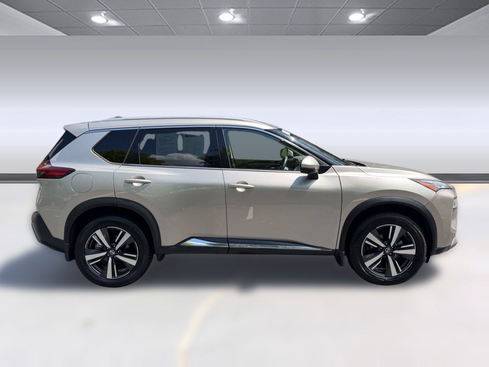 Used 2021 Nissan Rogue SL FWD image 8
