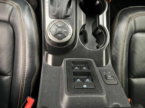 Used 2023 Ford Bronco Badlands AWD/4WD image 27