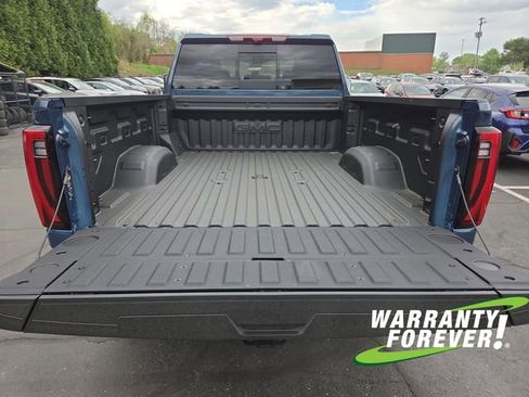 New 2026 GMC Sierra 2500 Denali w/ Denali Reserve Package image 18