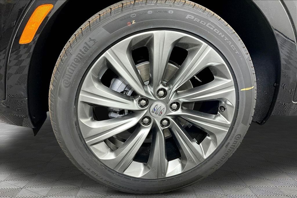 New 2026 Buick Envista Avenir FWD image 13