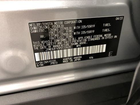 Used 2023 Toyota RAV4 XSE image 31