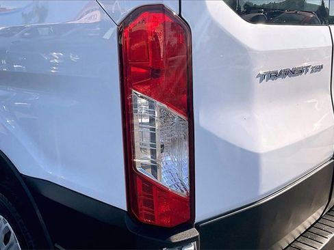 Used 2023 Ford Transit 250 Low Roof w/ Exterior Upgrade Package image 27