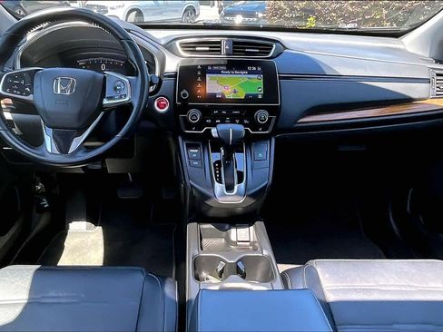 Used 2018 Honda CR-V Touring image 16