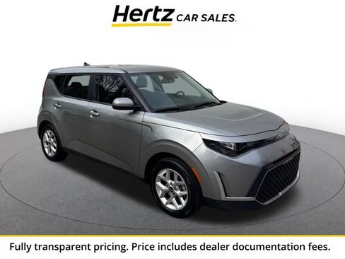Used 2025 Kia Soul LX w/ LX Technology Package FWD image 1