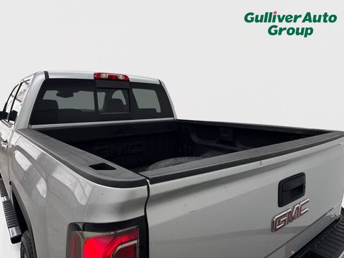 Used 2018 GMC Sierra 1500 SLT w/ Enhanced Driver Alert Package RWD image 44