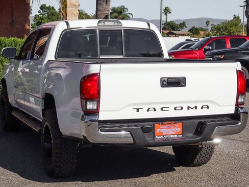 Used 2019 Toyota Tacoma SR5 image 6
