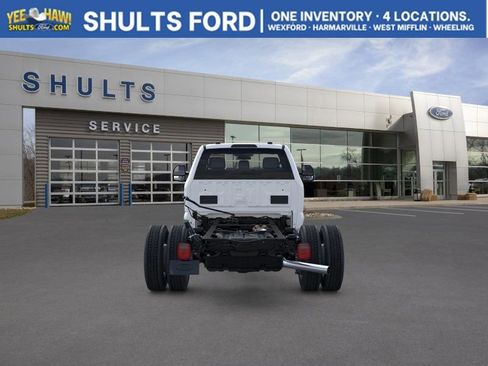 New 2026 Ford F450 XLT RWD image 6