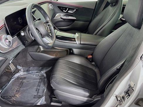 Certified 2023 Mercedes-Benz EQE 500 4MATIC Sedan image 8