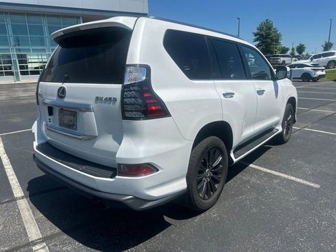 Used 2023 Lexus GX 460 Premium AWD/4WD image 3