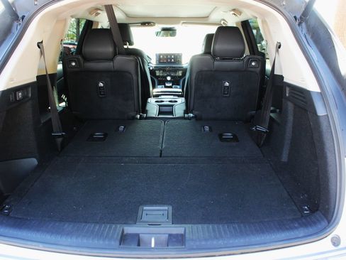 Used 2026 Acura MDX FWD image 16