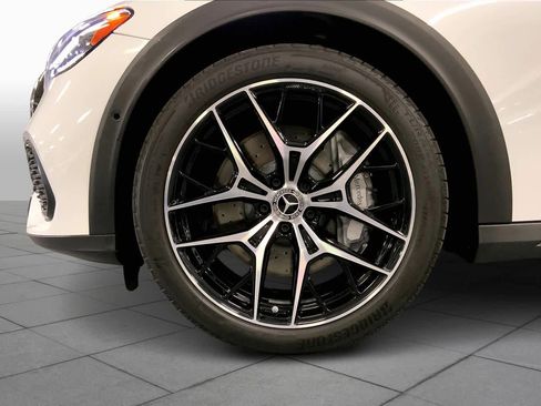 Used 2025 Mercedes-Benz E 450 4MATIC All-Terrain Wagon image 11