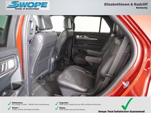 Certified 2025 Ford Explorer ST image 17