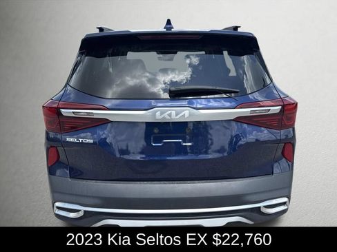 Used 2023 Kia Seltos EX AWD/4WD image 4