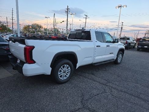 New 2026 Toyota Tundra SR5 AWD/4WD image 5