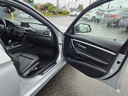 Used 2016 BMW 328i Sedan image 10