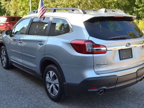 Used 2022 Subaru Ascent Premium w/ Convenience Package image 6