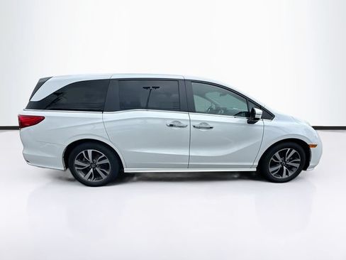 Used 2023 Honda Odyssey Touring image 10