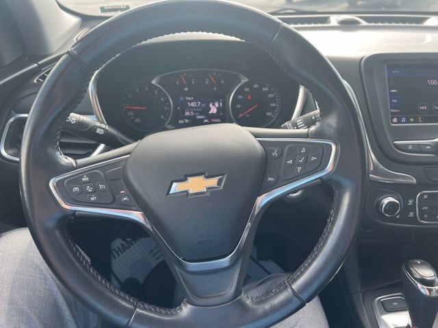 Used 2021 Chevrolet Equinox LT AWD/4WD image 16